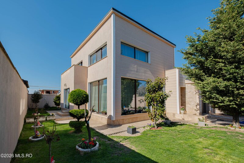 Vila individuala moderna - zona selecta